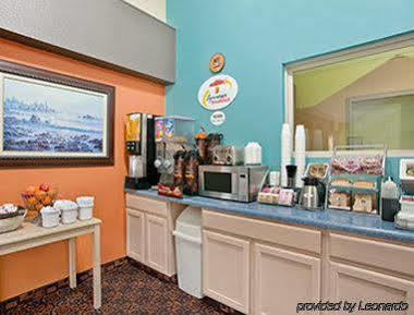 Super 8 By Wyndham Belleville St. Louis Area Kültér fotó