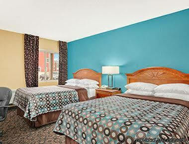 Super 8 By Wyndham Belleville St. Louis Area Kültér fotó
